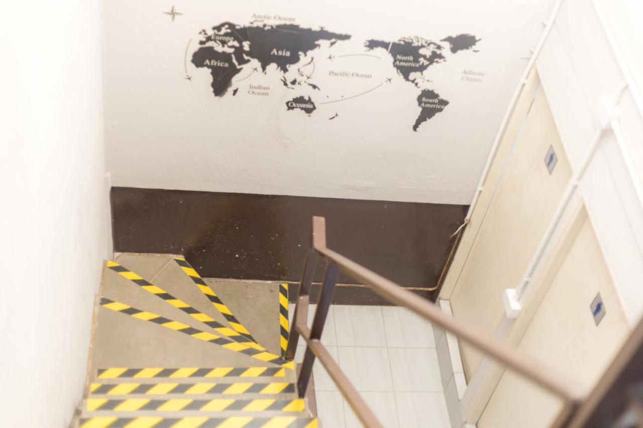 Hostel Lemon Siam Petchaburi Road Банкок Екстериор снимка