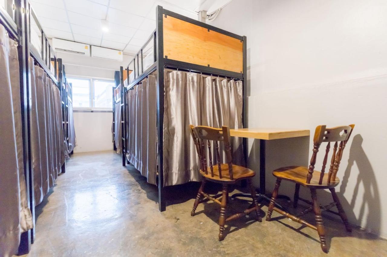 Hostel Lemon Siam Petchaburi Road Банкок Екстериор снимка