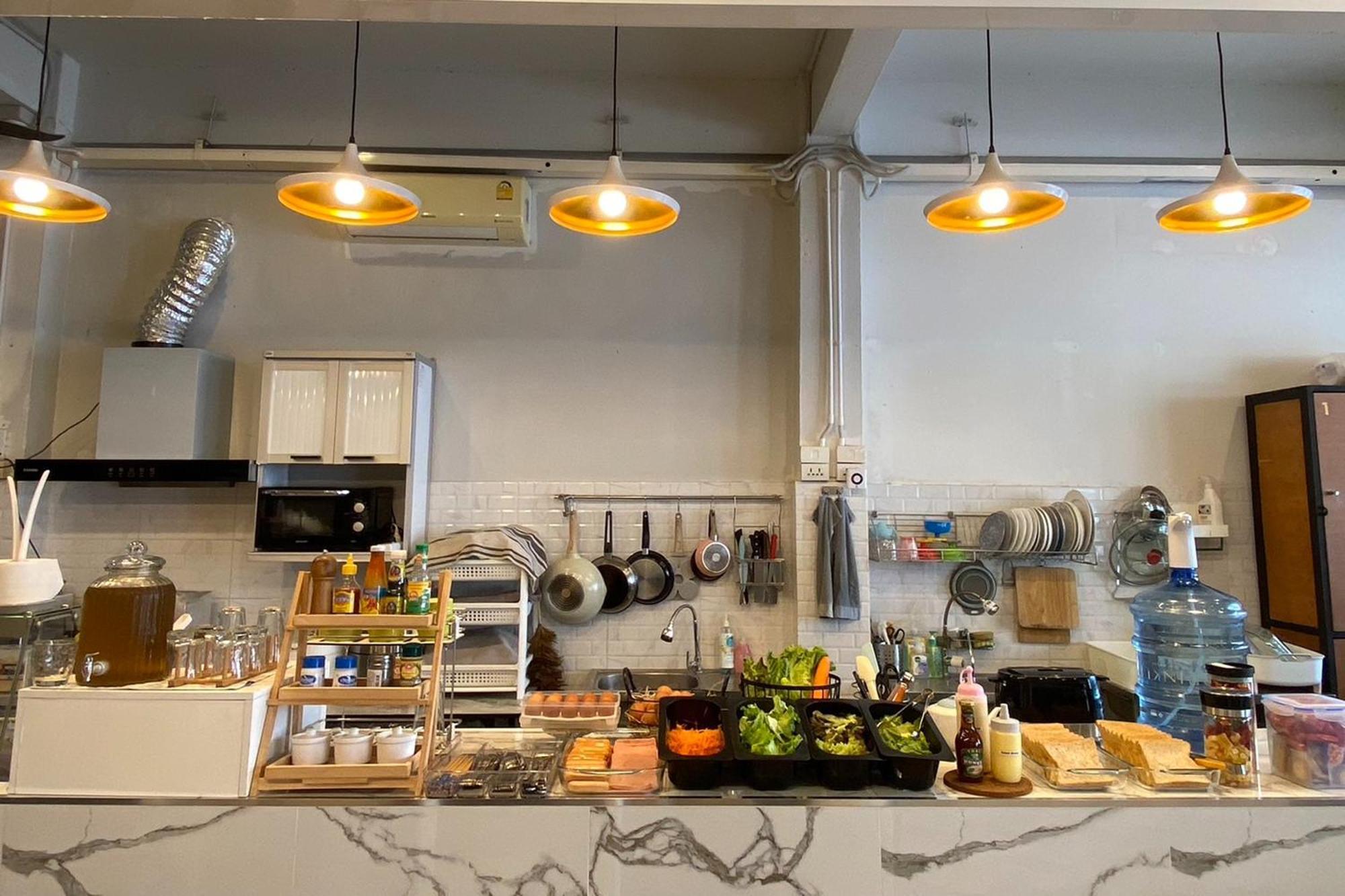 Hostel Lemon Siam Petchaburi Road Банкок Екстериор снимка