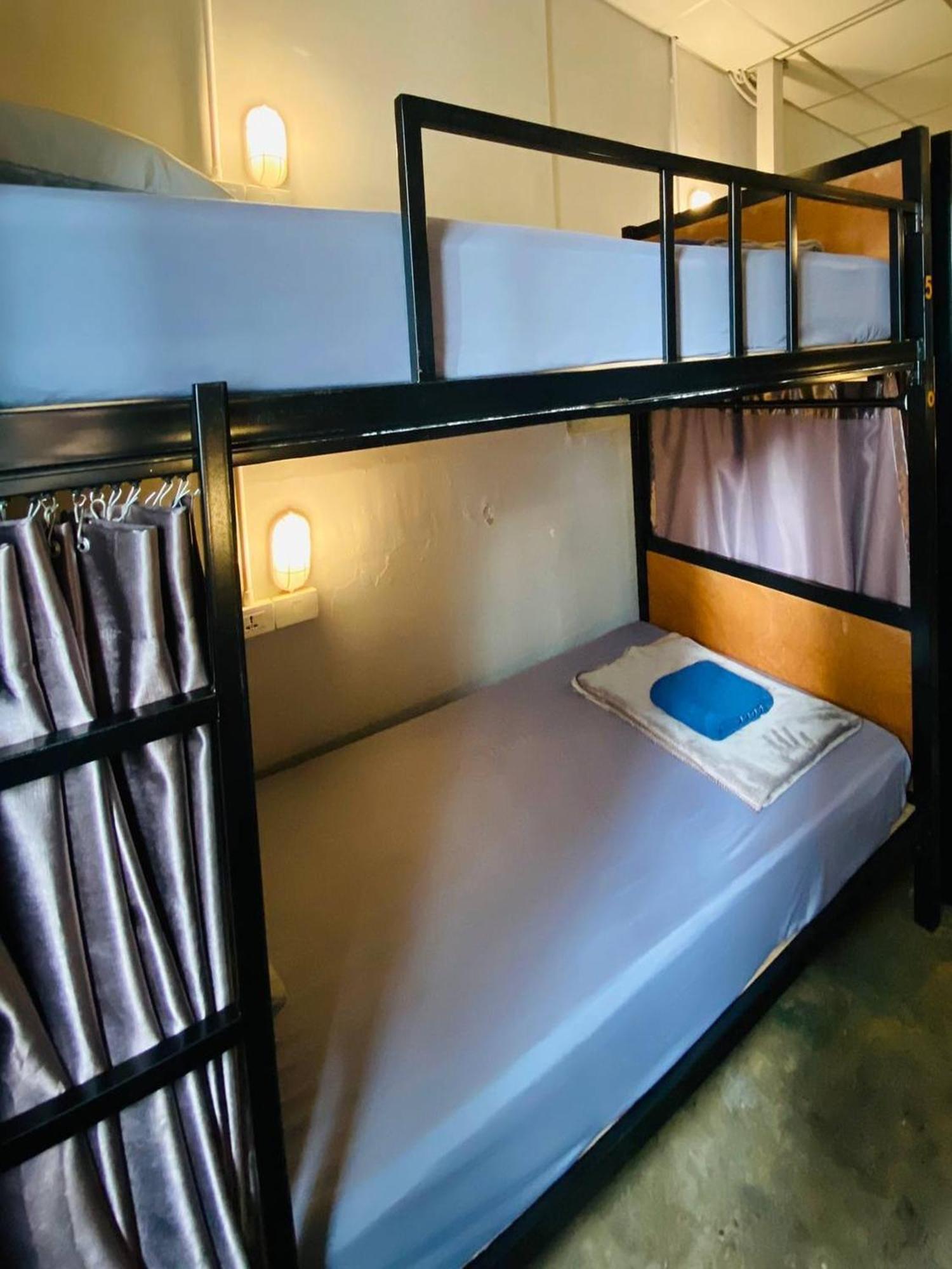 Hostel Lemon Siam Petchaburi Road Банкок Екстериор снимка