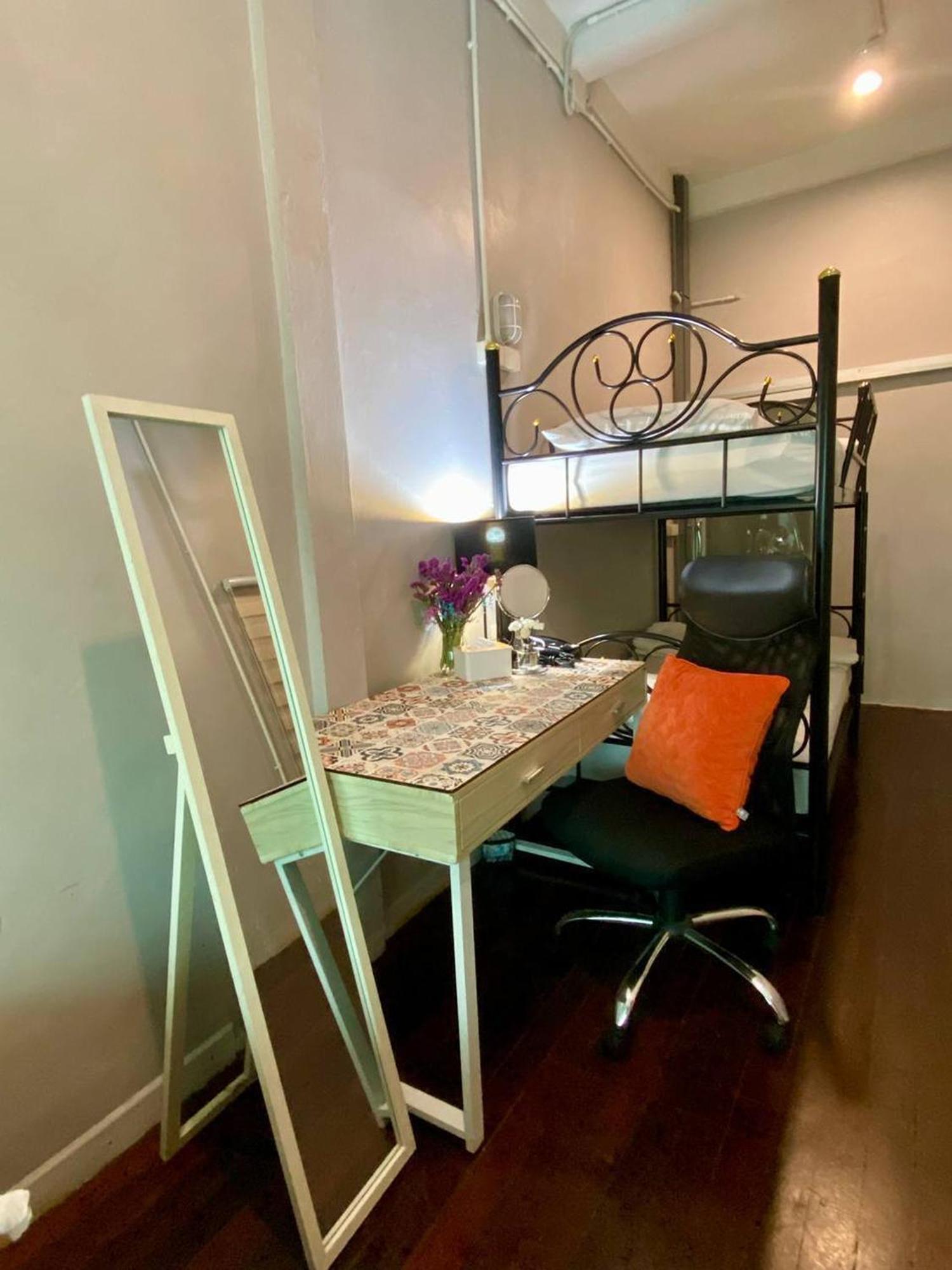 Hostel Lemon Siam Petchaburi Road Банкок Екстериор снимка